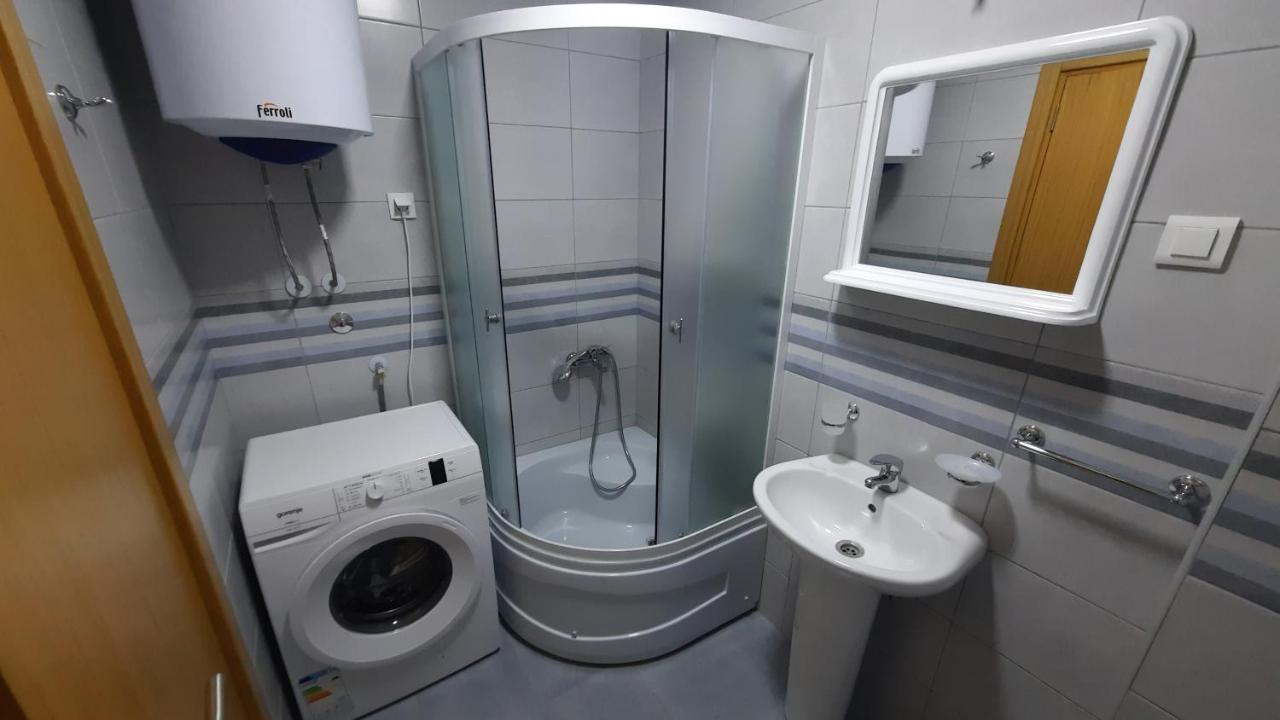 דירות פודגוריצה Apartman Seka מראה חיצוני תמונה