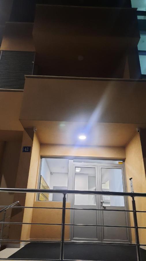 דירות פודגוריצה Apartman Seka מראה חיצוני תמונה